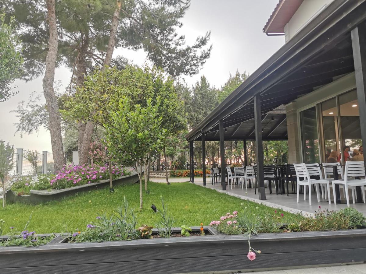 דיוויאקה Hotel Pelikan מראה חיצוני תמונה