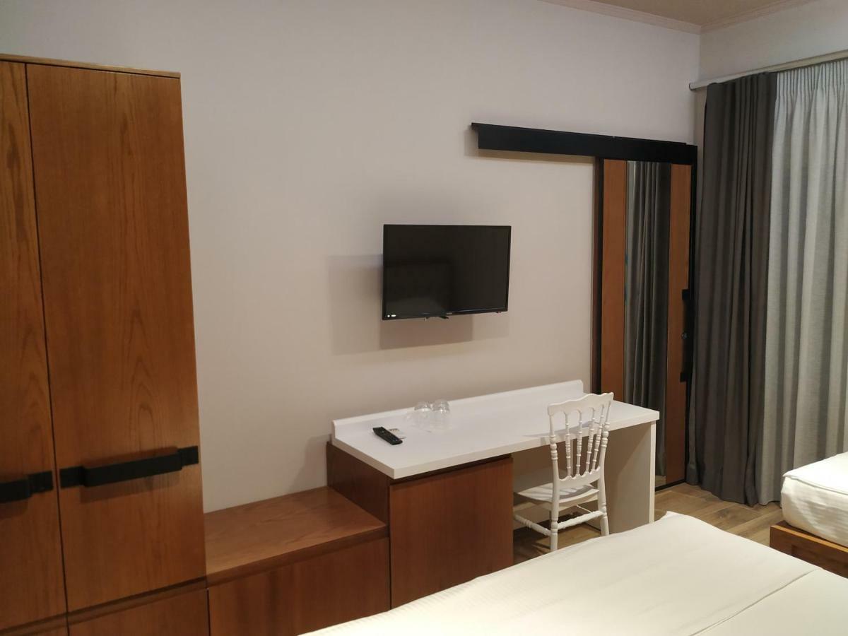 דיוויאקה Hotel Pelikan מראה חיצוני תמונה